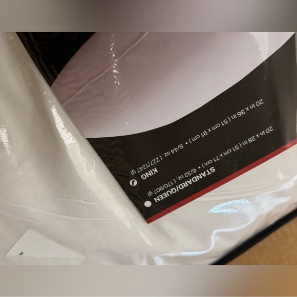 🎉LAST CHANCE🎉BEAUTYREST BLACK Luxurious 20x36 Down And Feather Blend Pillow - Picture 10 of 10